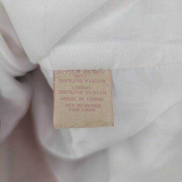 Champagne Strawberry Printed 50's Inspired Pleated Knee Length Skirt Size Small - Picture 3 of 4